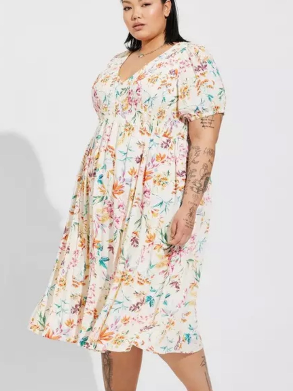 torrid White Floral Midi Dress with Puff Sleeves